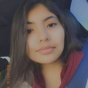 Meet your Posher, Andrea